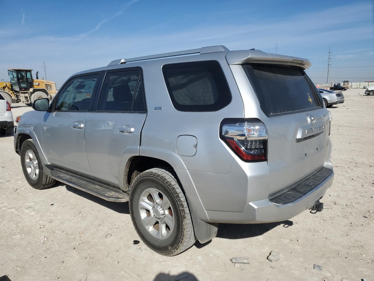 2016 Toyota 4Runner - Image 2