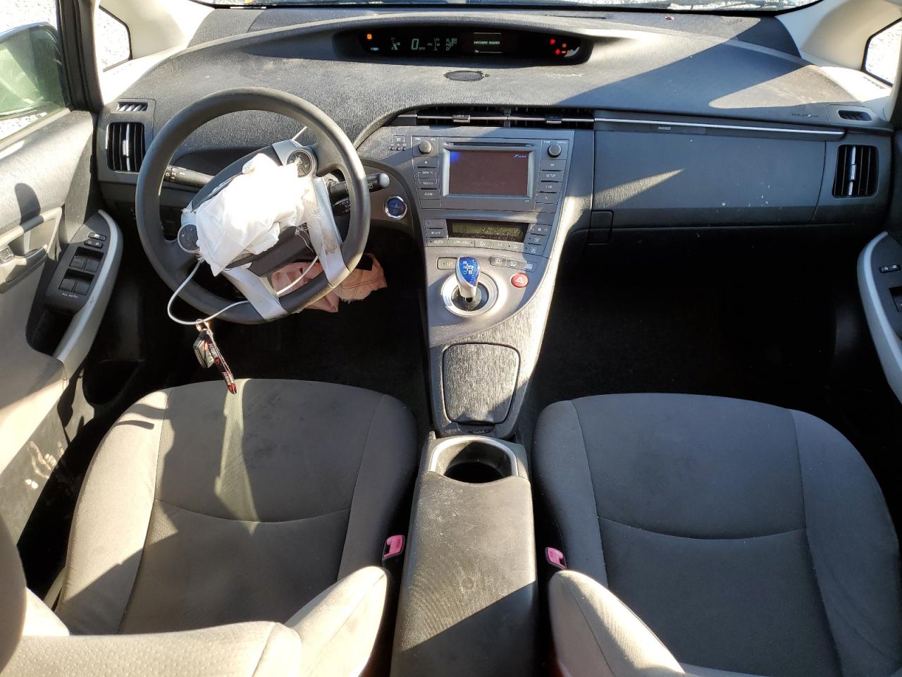 2012 Toyota Prius - Image 8