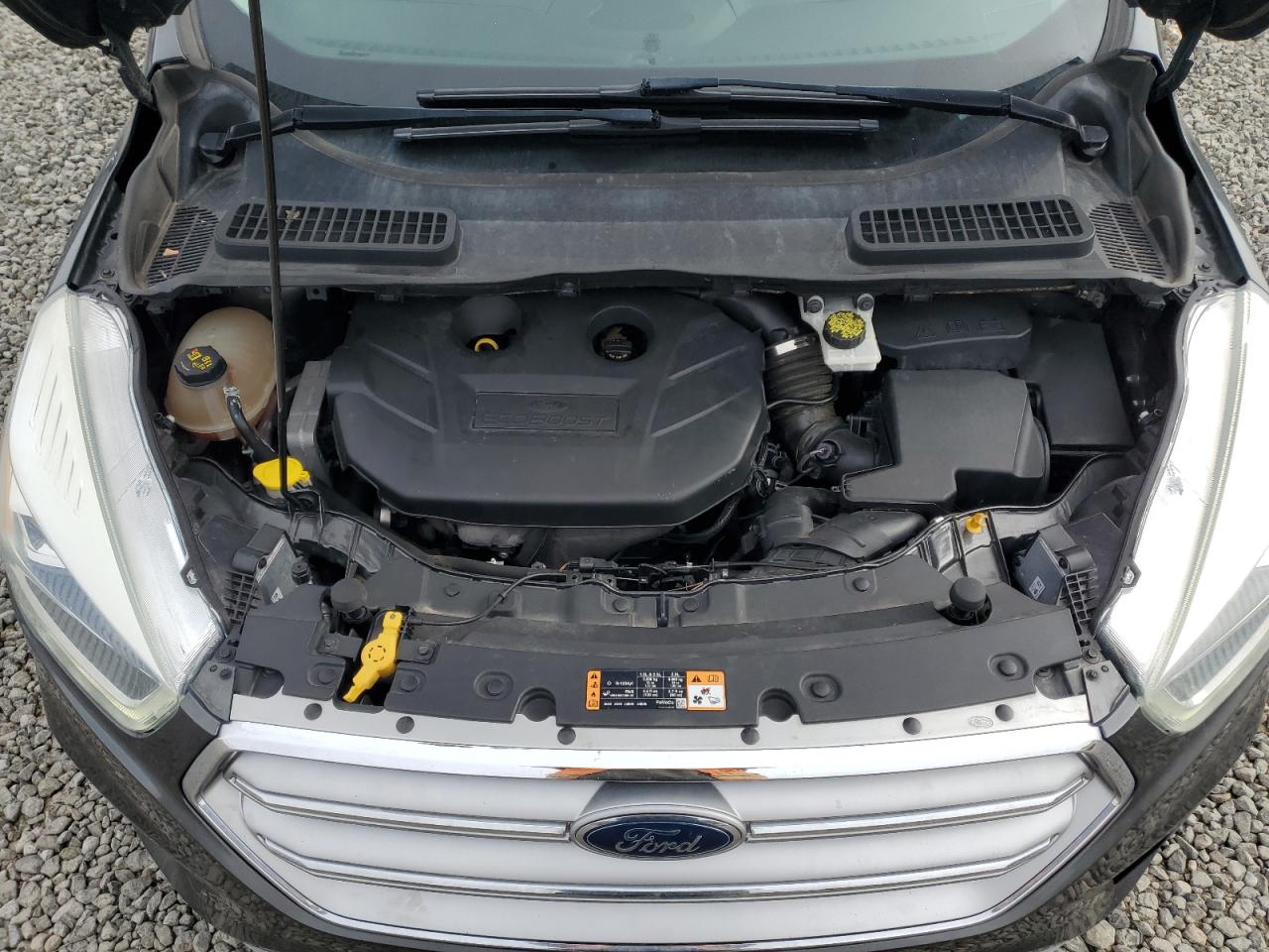 2017 Ford Escape - Image 11