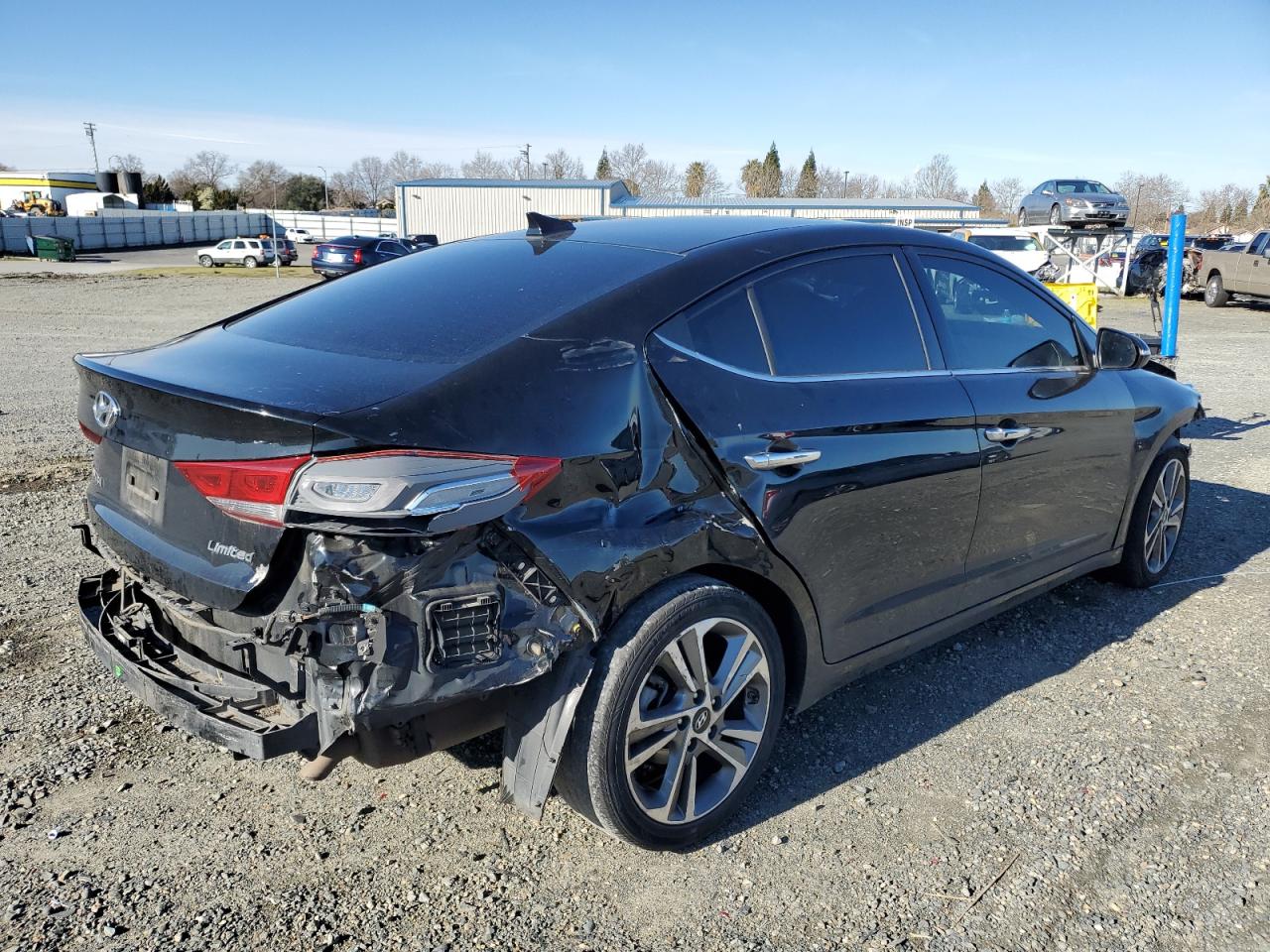 2017 Hyundai Elantra - Image 3