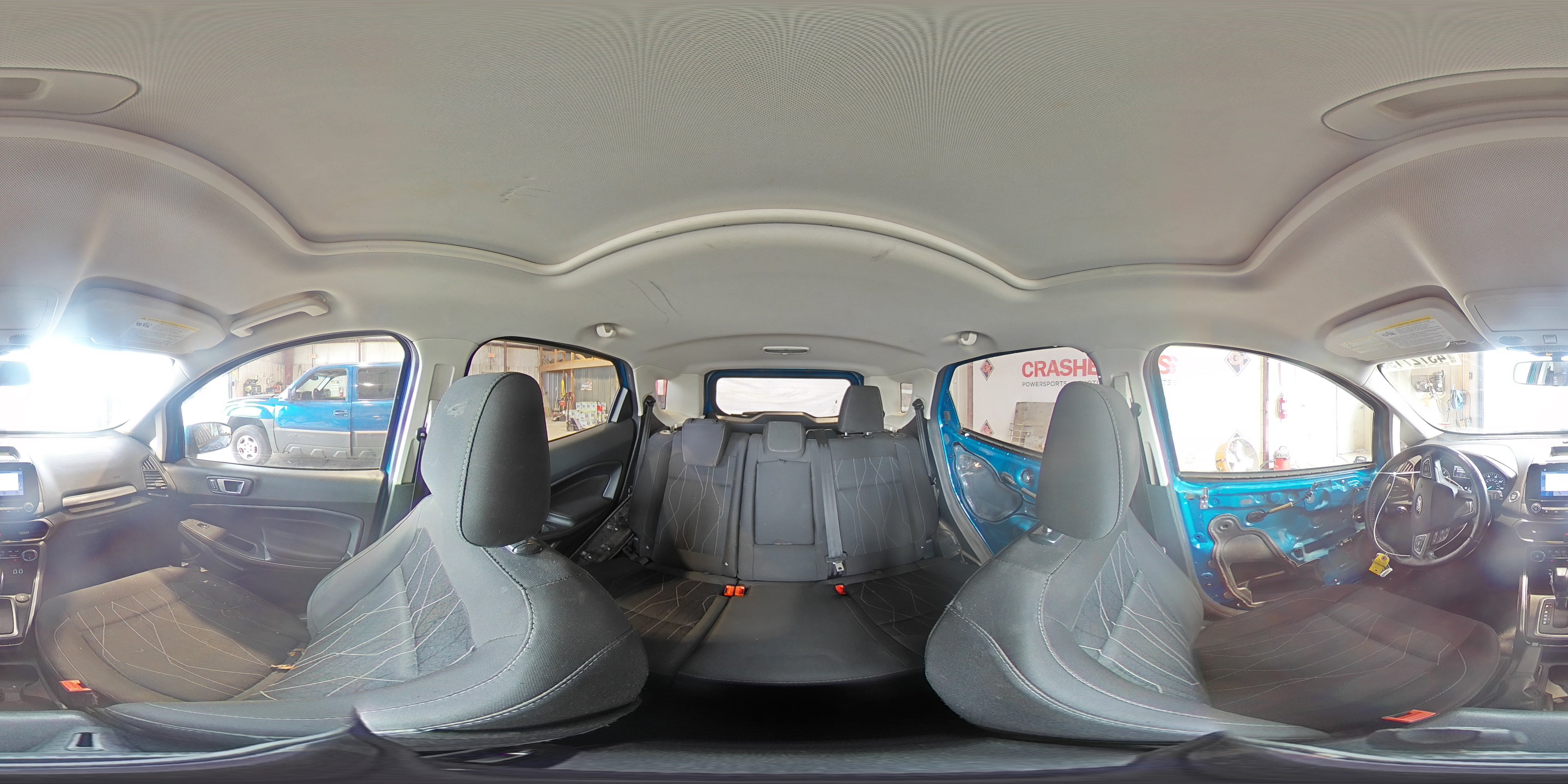 2018 Ford EcoSport - Image 12