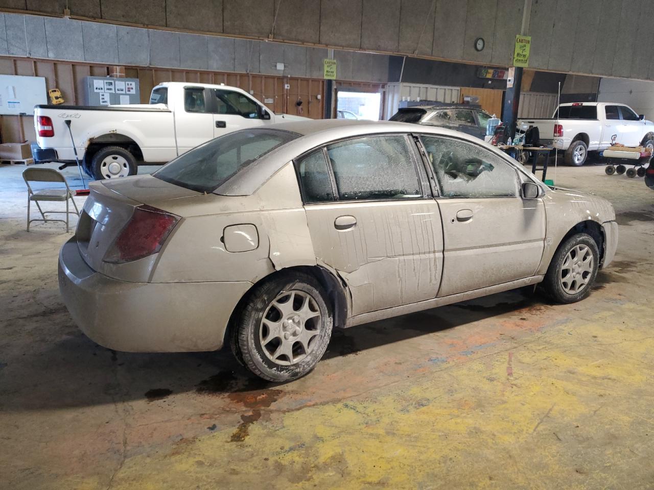 2003 Saturn ION - Image 3