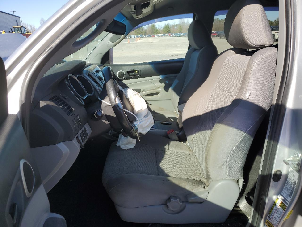 2012 Toyota Tacoma - Image 7