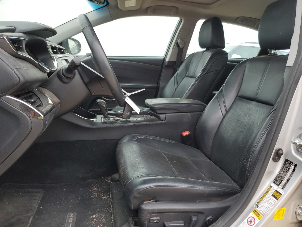 2013 Toyota Avalon - Image 7