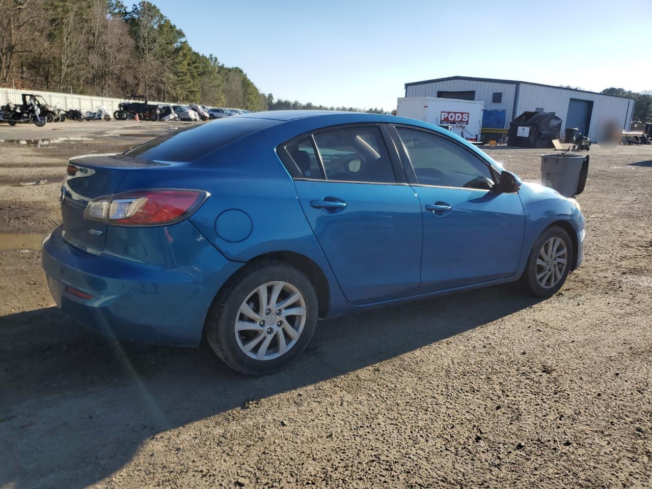 2012 Mazda 3 - Image 3