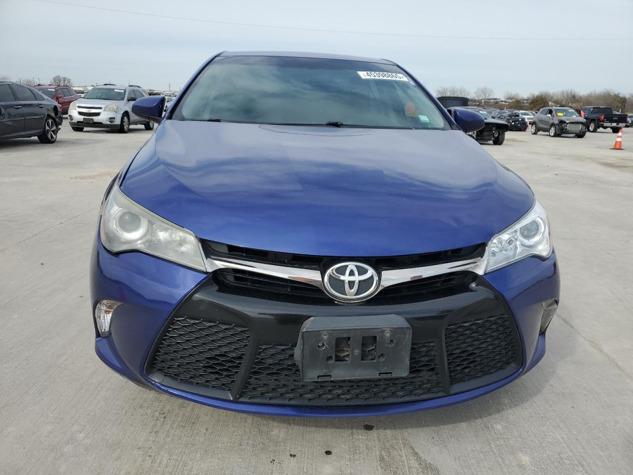 2016 Toyota Camry - Image 5