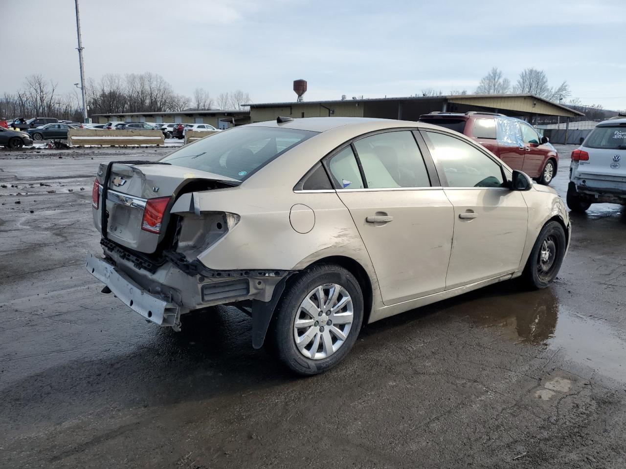 2011 Chevrolet Cruze - Image 3