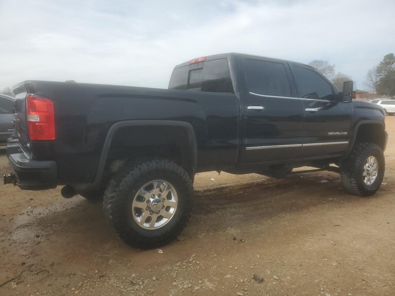 2016 GMC Sierra - Image 3