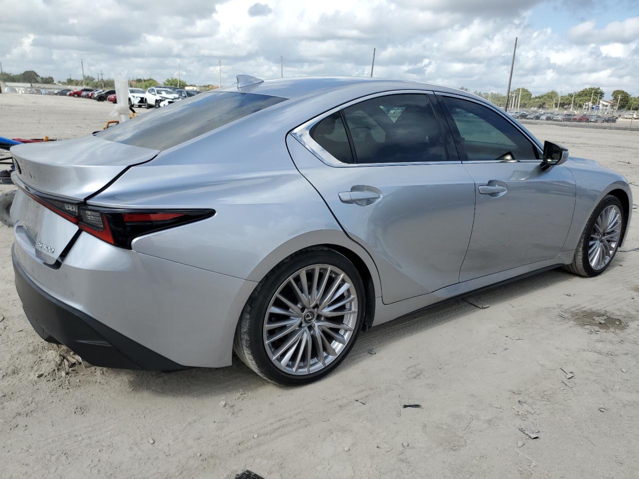 2022 Lexus IS - Image 3
