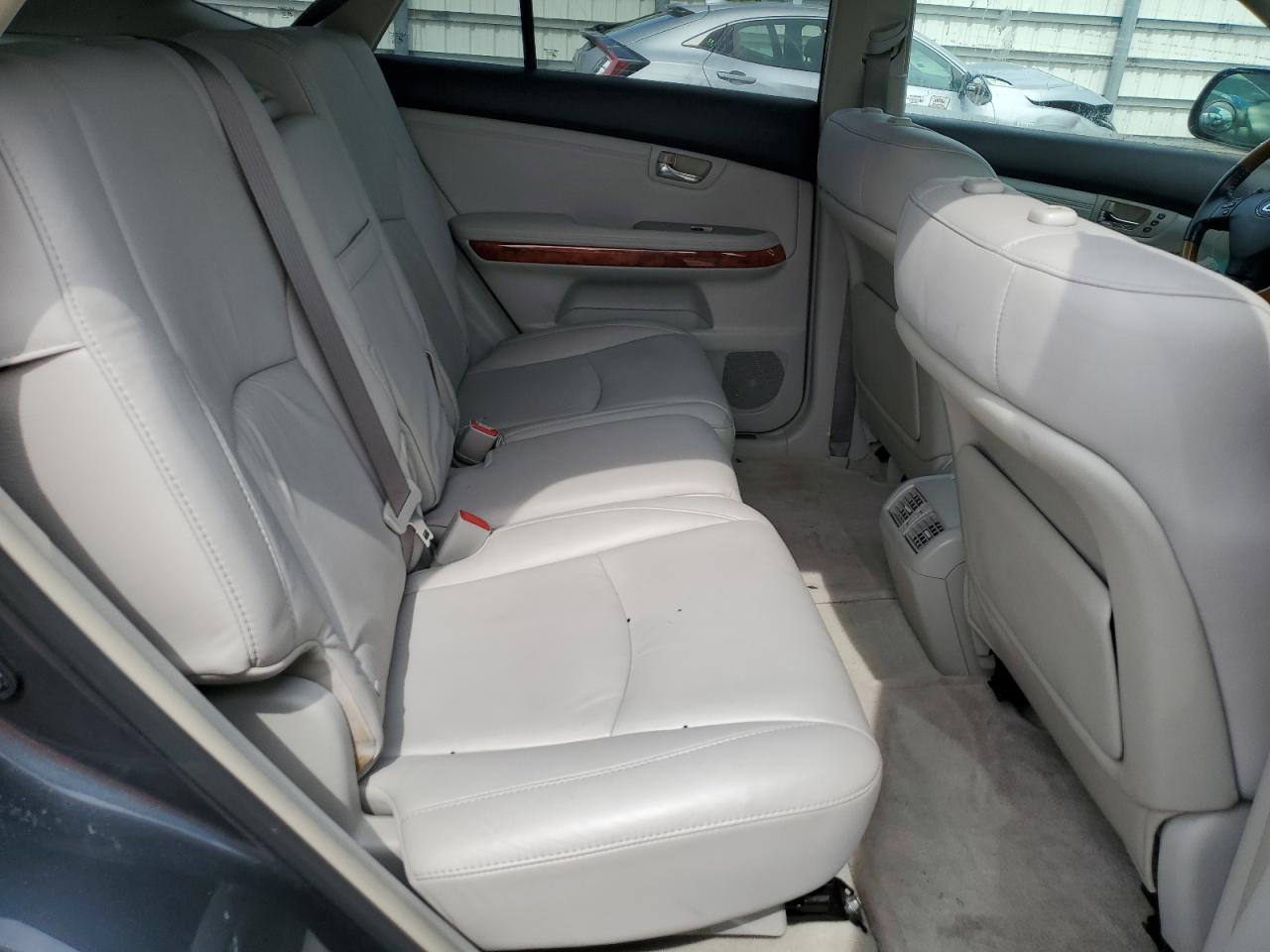 2008 Lexus RX - Image 11