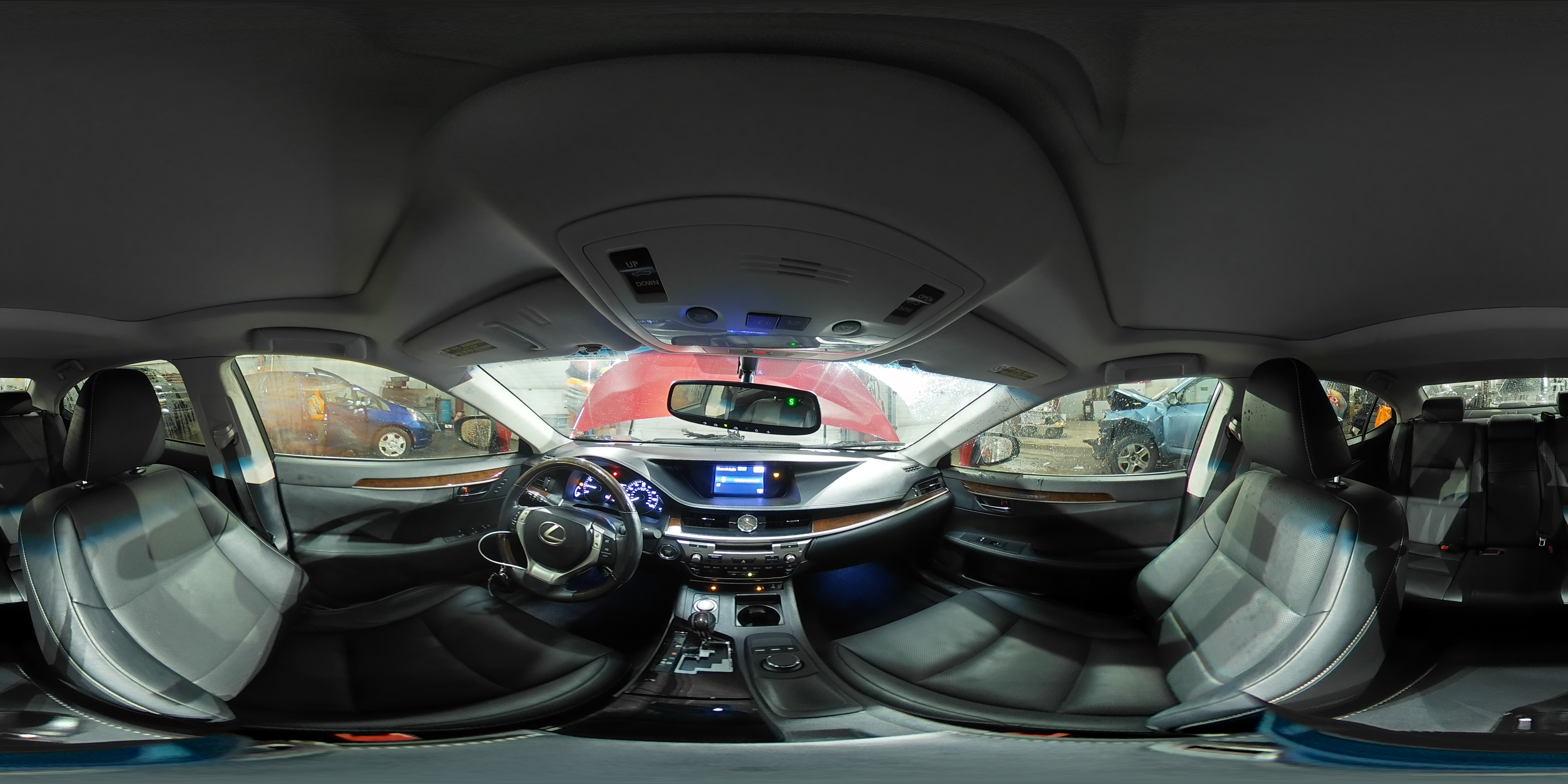 2014 Lexus ES - Image 14