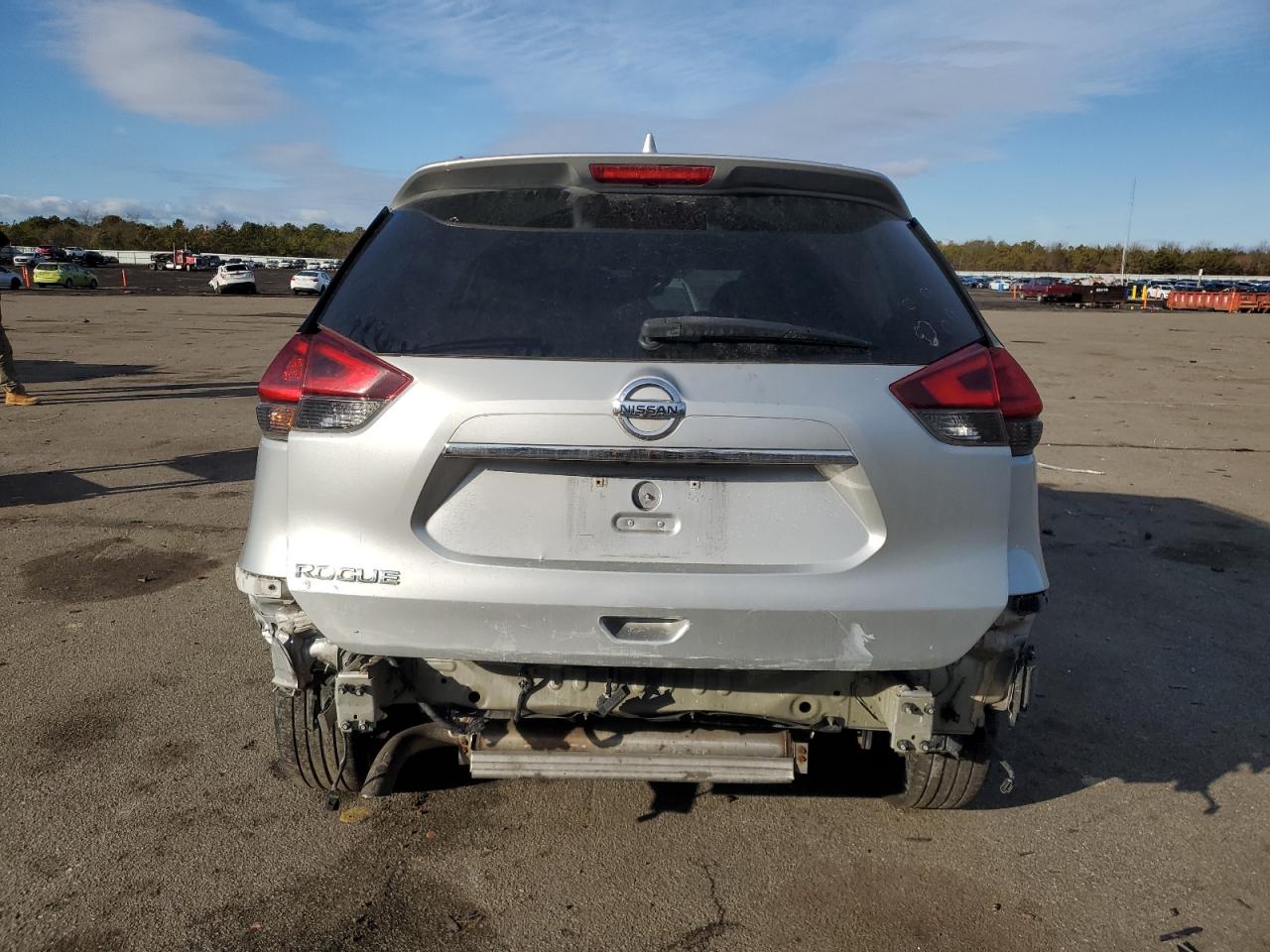 2019 Nissan Rogue - Image 6
