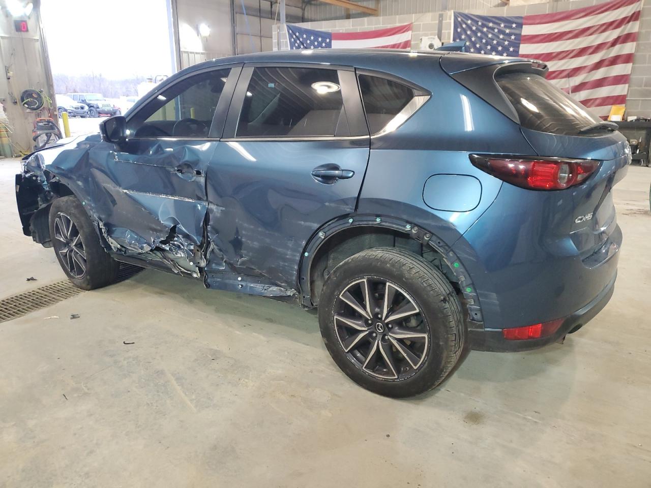 2018 Mazda CX-5 - Image 2