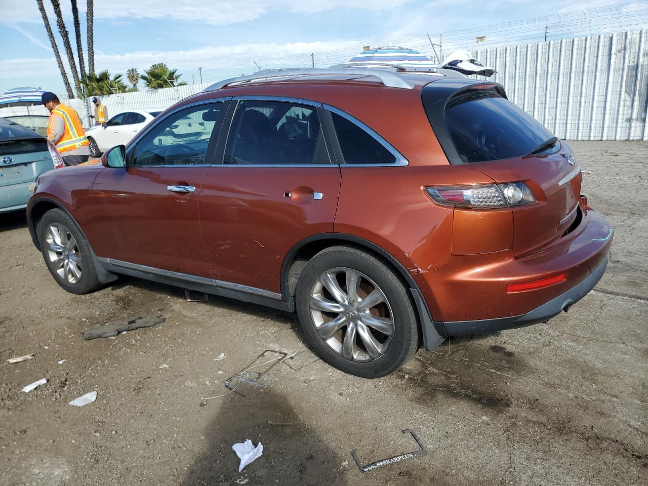 2006 Infiniti FX - Image 2