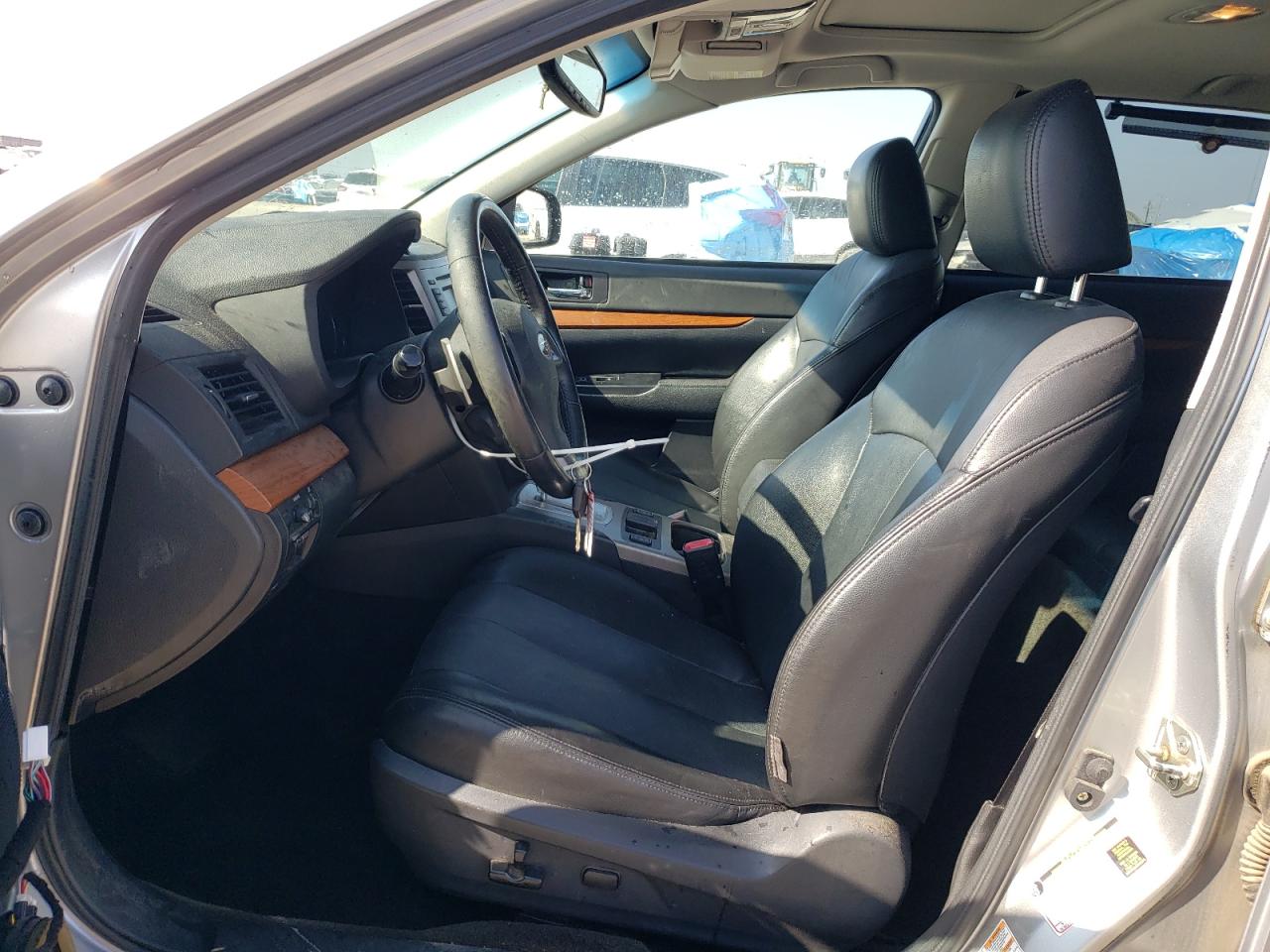 2013 Subaru Outback - Image 7