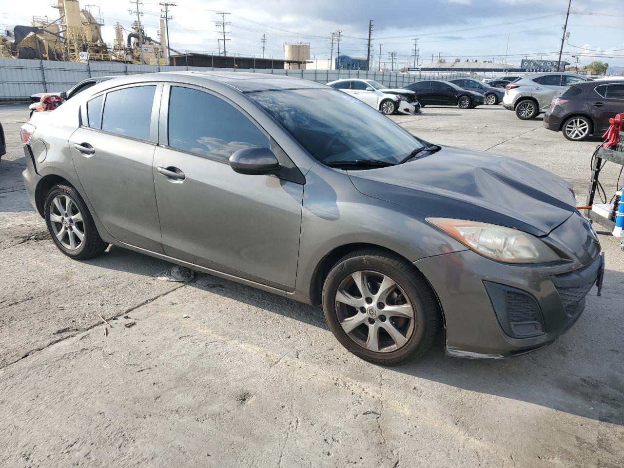 2010 Mazda 3 - Image 4