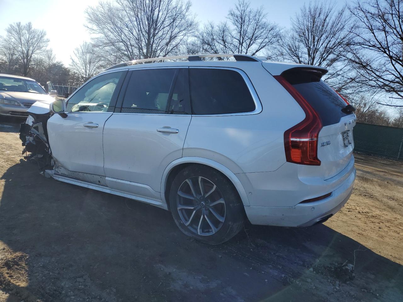 2019 Volvo XC90 - Image 2