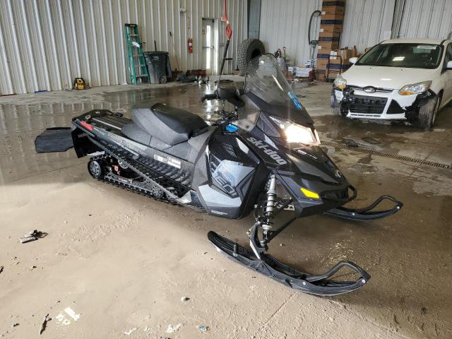 2017 Skidoo Renegade