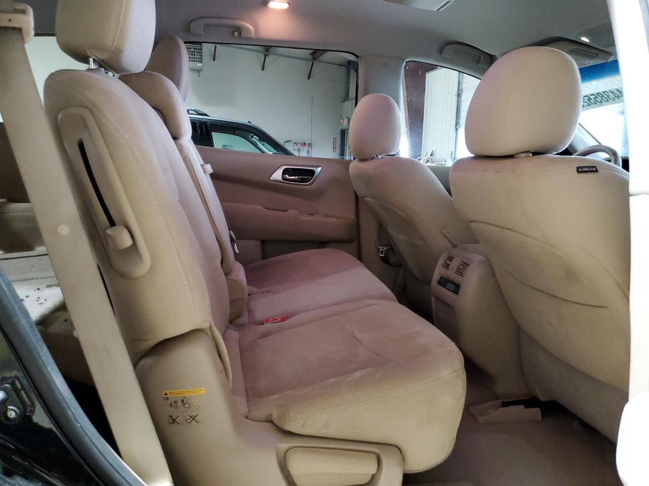 2015 Nissan Pathfinder - Image 11