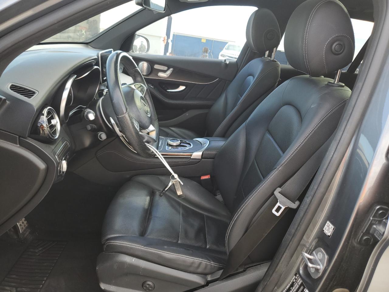 2018 Mercedes-Benz GLC - Image 7