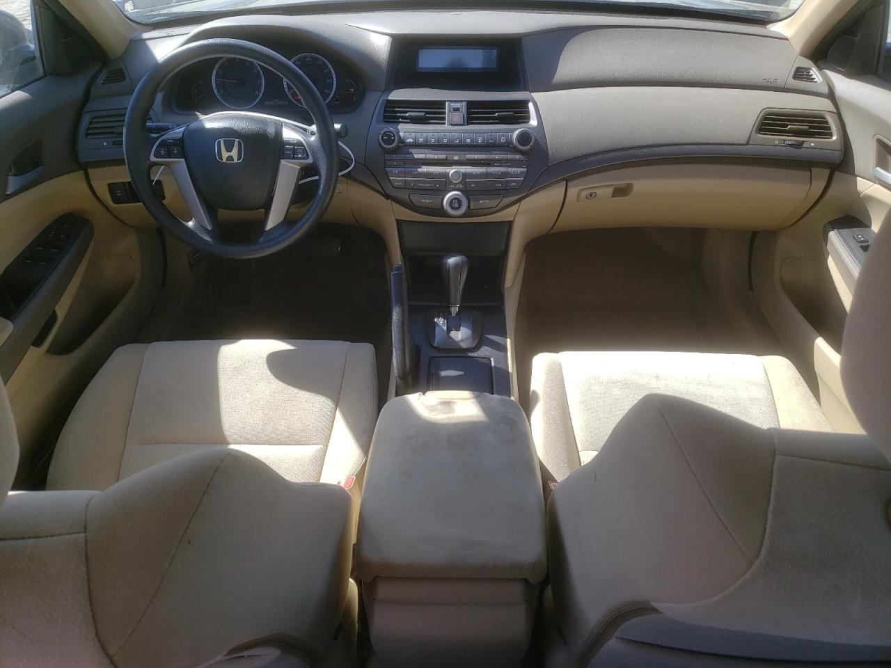 2010 Honda Accord - Image 8