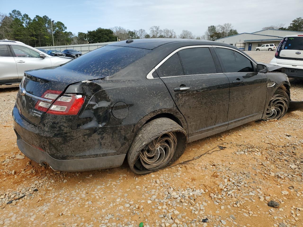 2014 Ford Taurus - Image 3