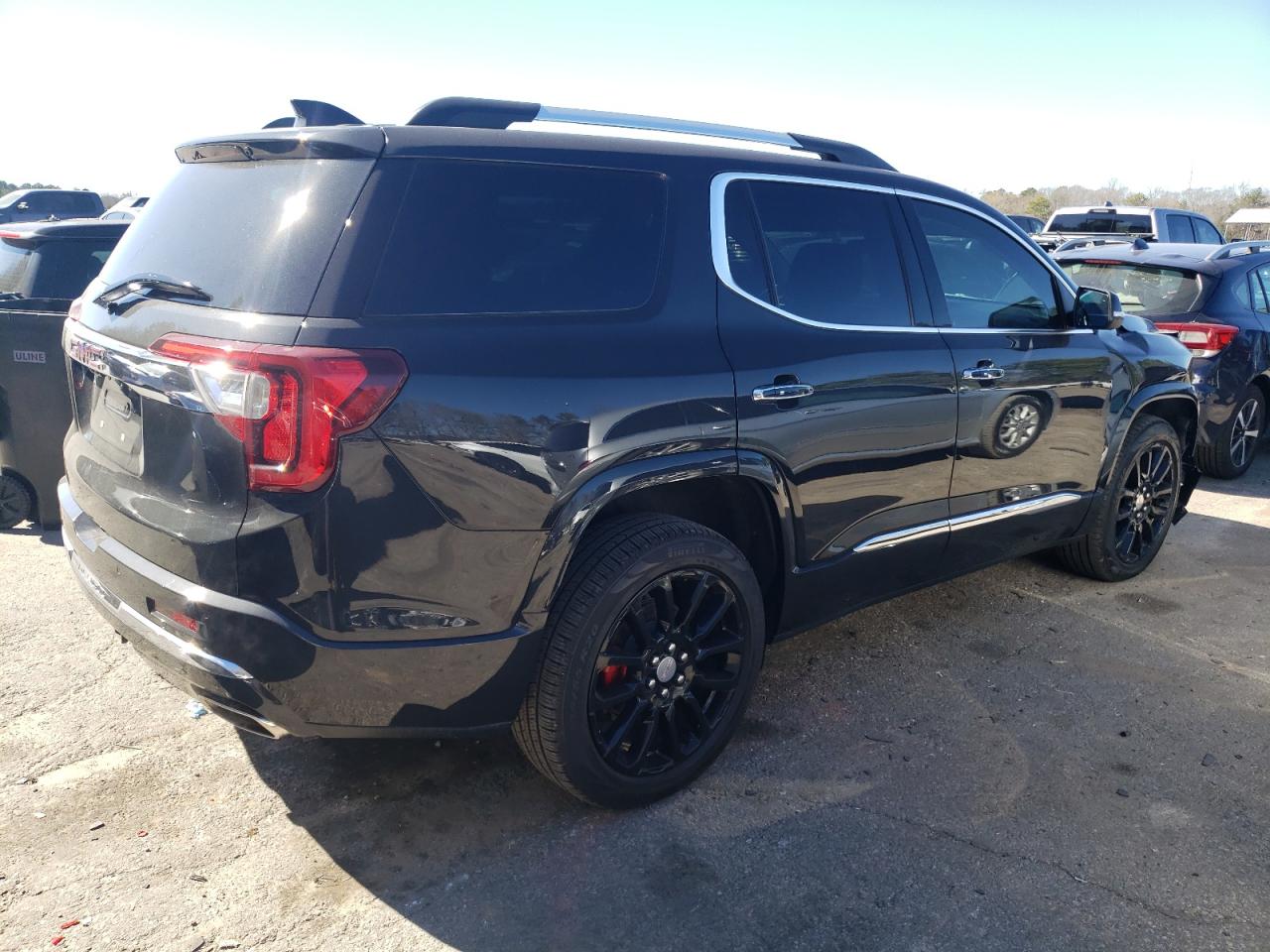 2020 GMC Acadia - Image 3