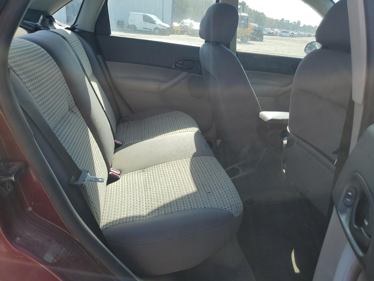 2007 Ford Focus - Image 10