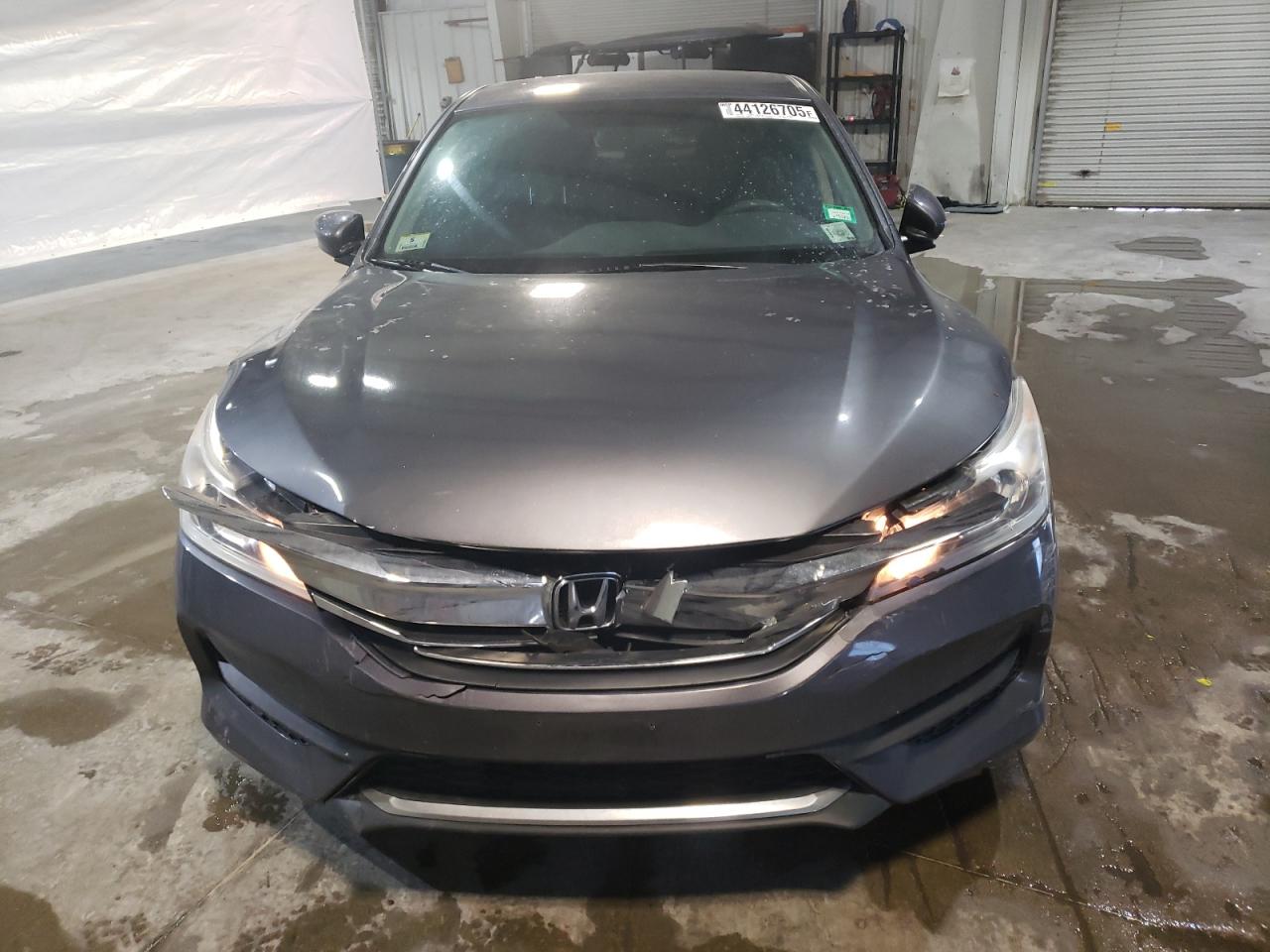 2017 Honda Accord - Image 5