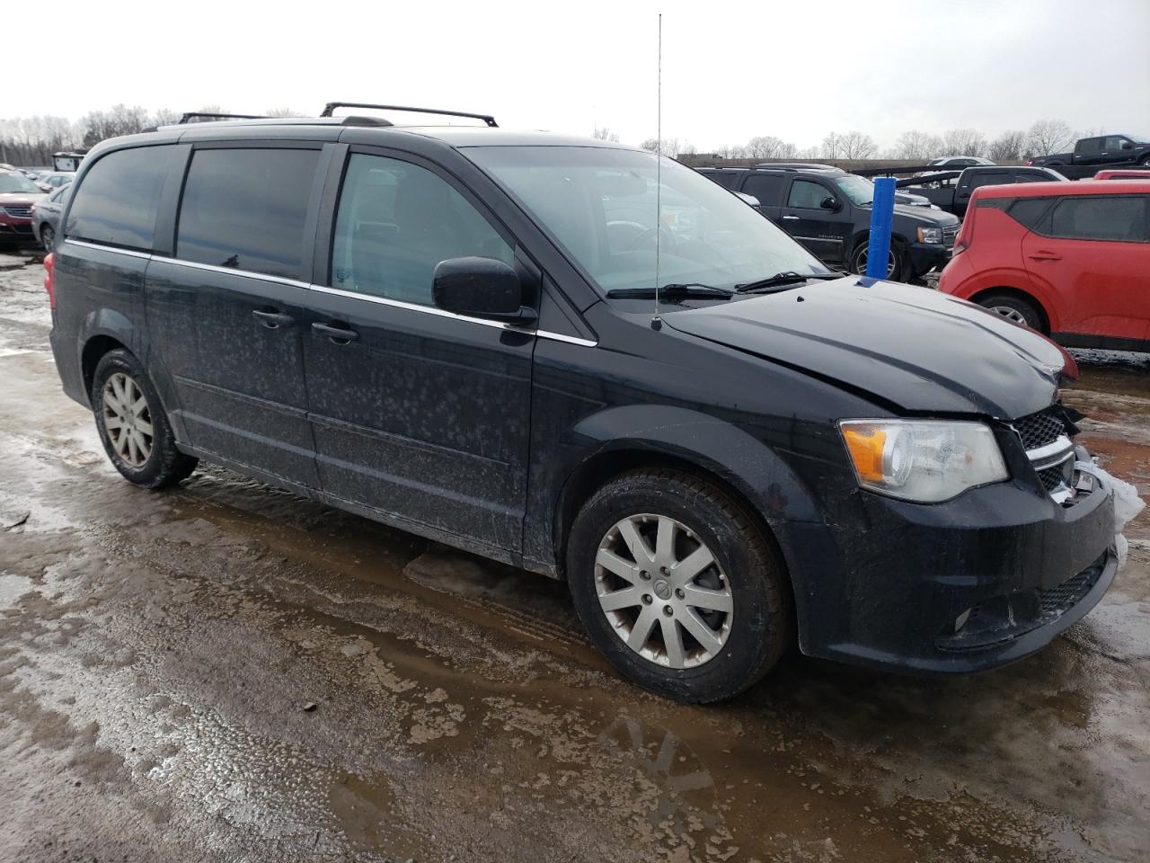 2017 Dodge Caravan - Image 4