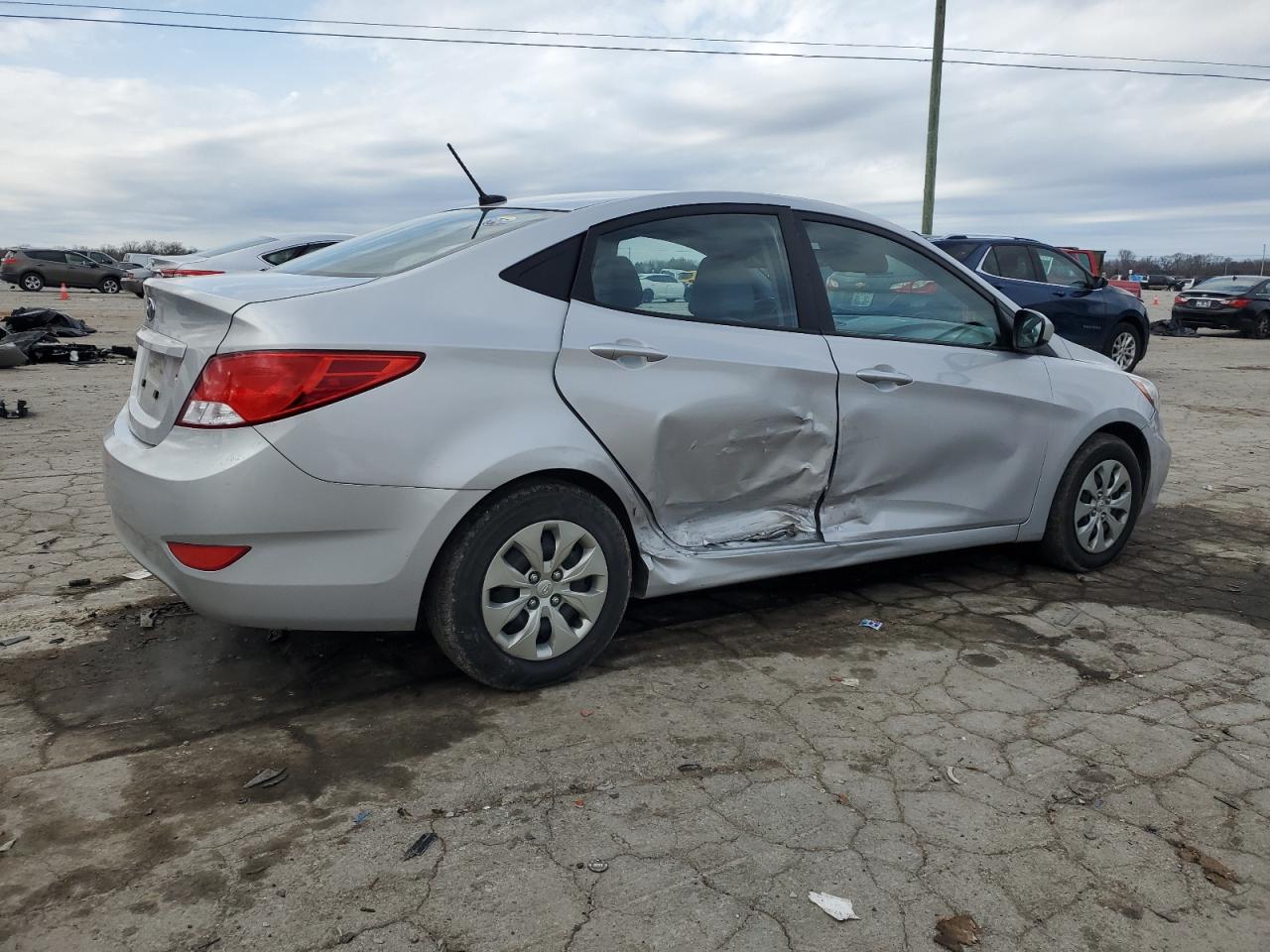 2017 Hyundai Accent - Image 3