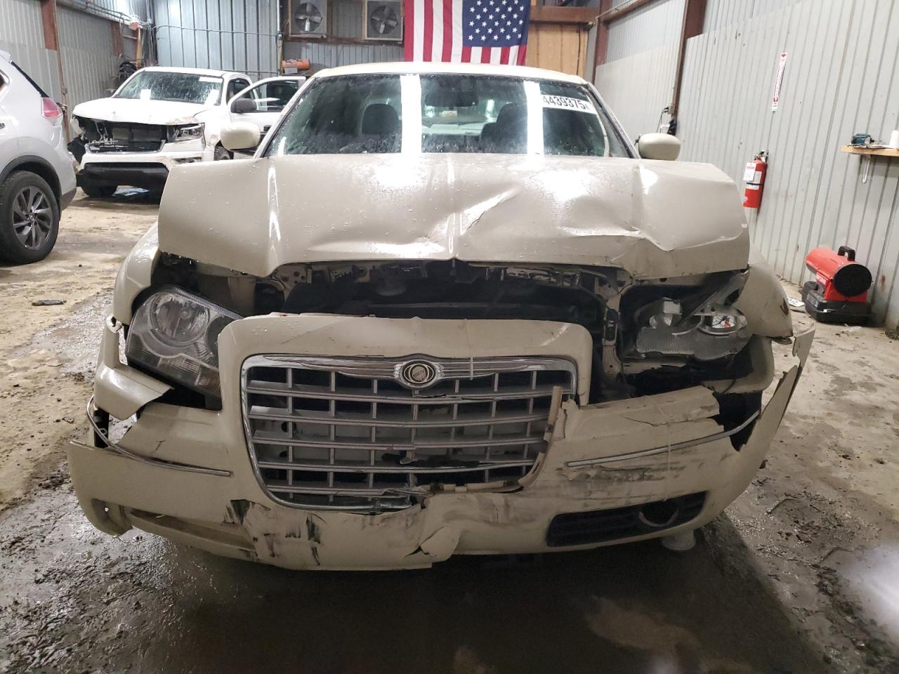 2006 Chrysler 300 - Image 5