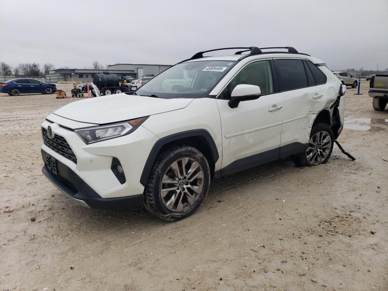 2019 Toyota RAV 4 - Image 1