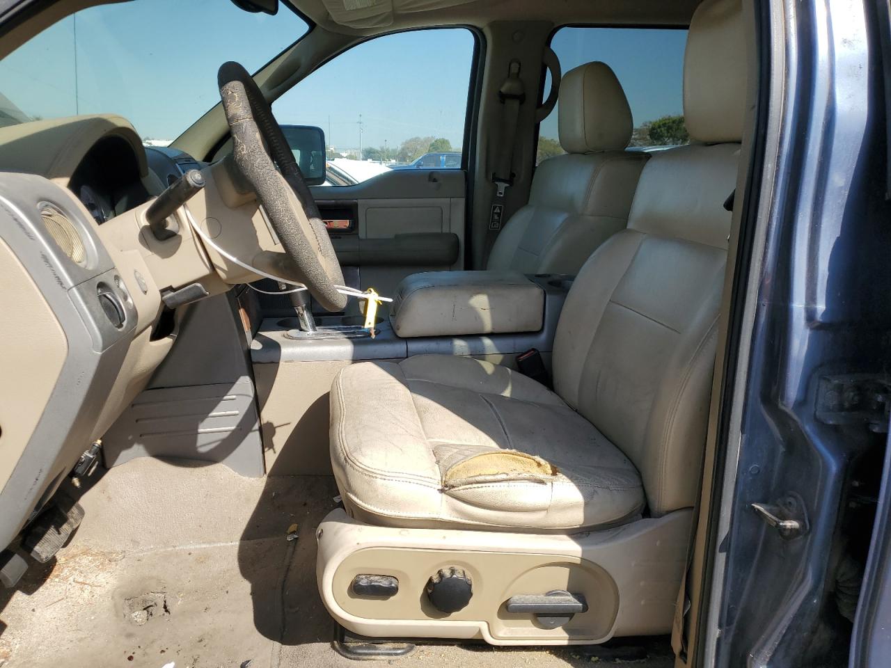 2004 Ford F-150 - Image 7
