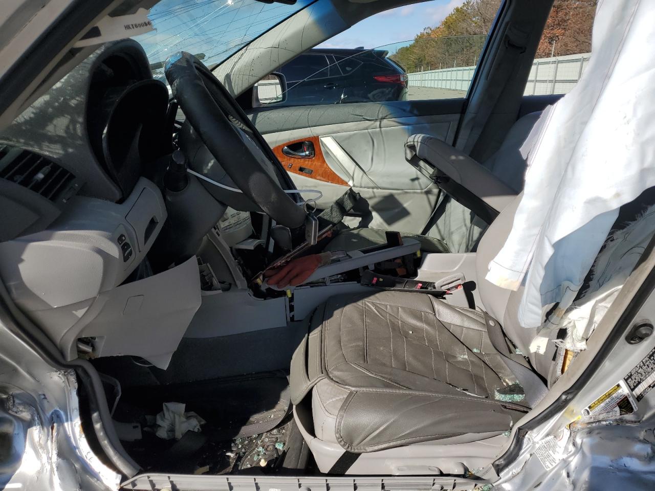 2009 Toyota Camry - Image 7