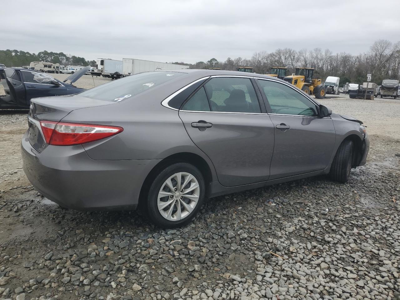 2016 Toyota Camry - Image 3
