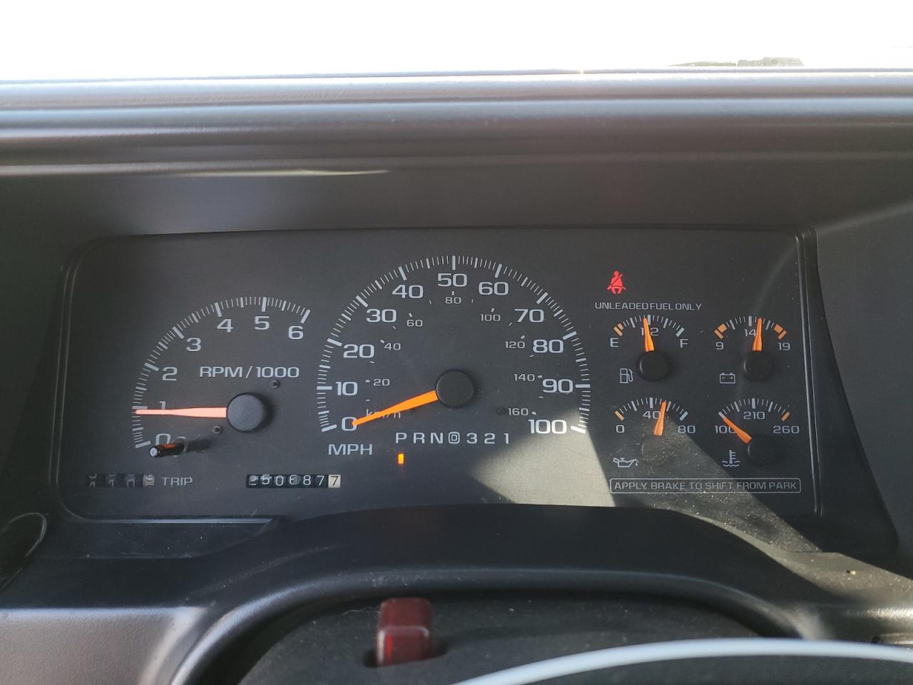 1997 Chevrolet Tahoe - Image 9