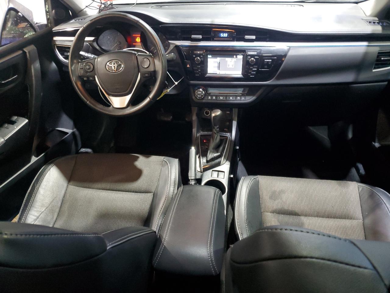 2015 Toyota Corolla - Image 8