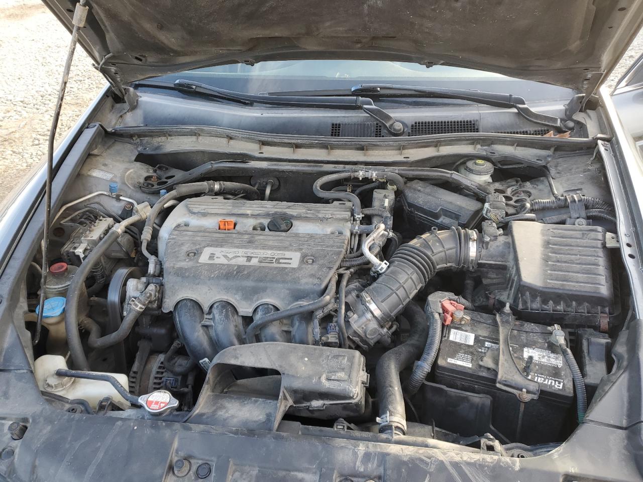 2009 Honda Accord - Image 12
