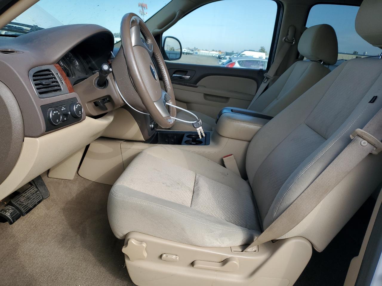 2012 GMC Yukon - Image 7