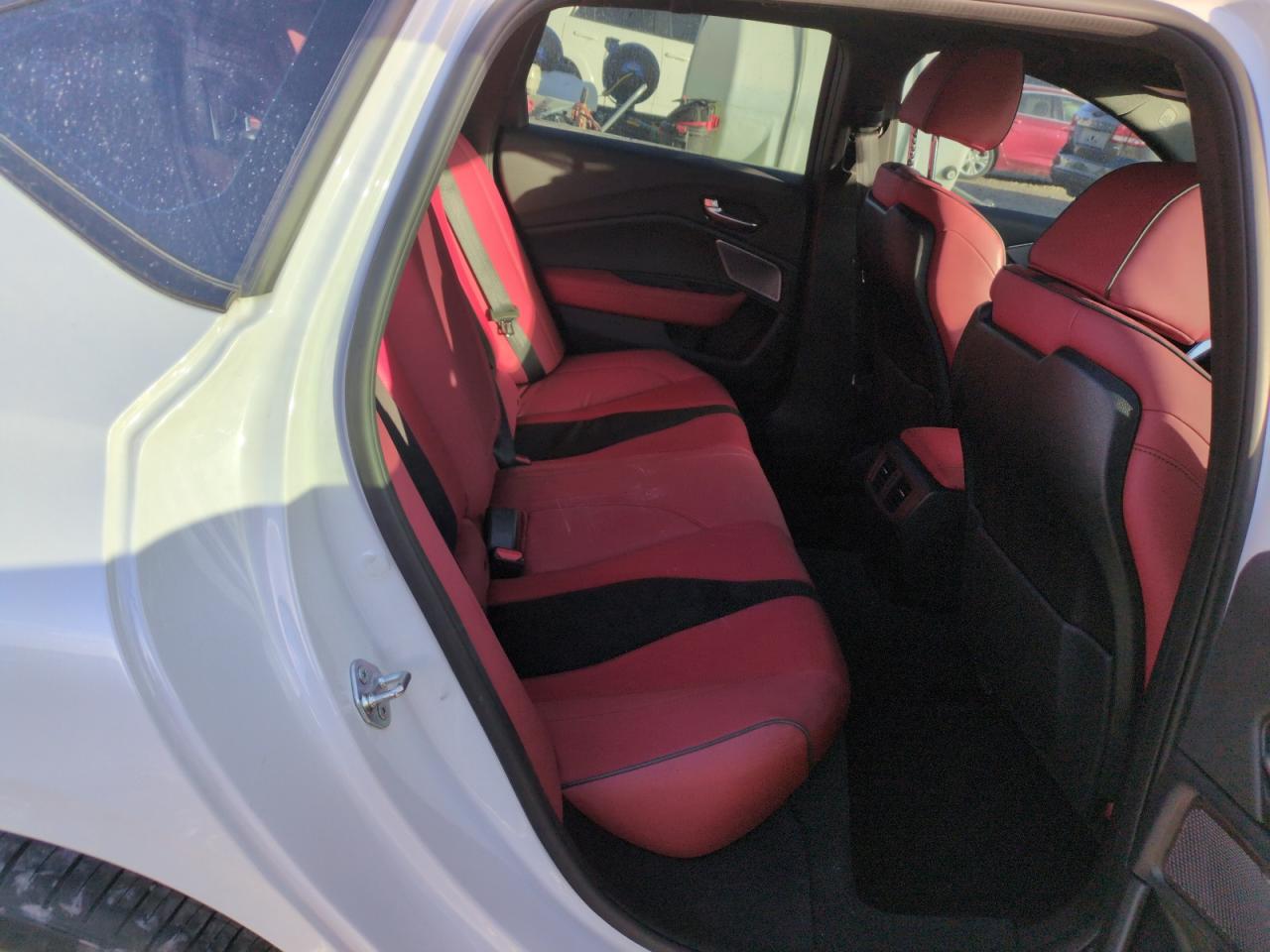 2022 Acura TLX - Image 10