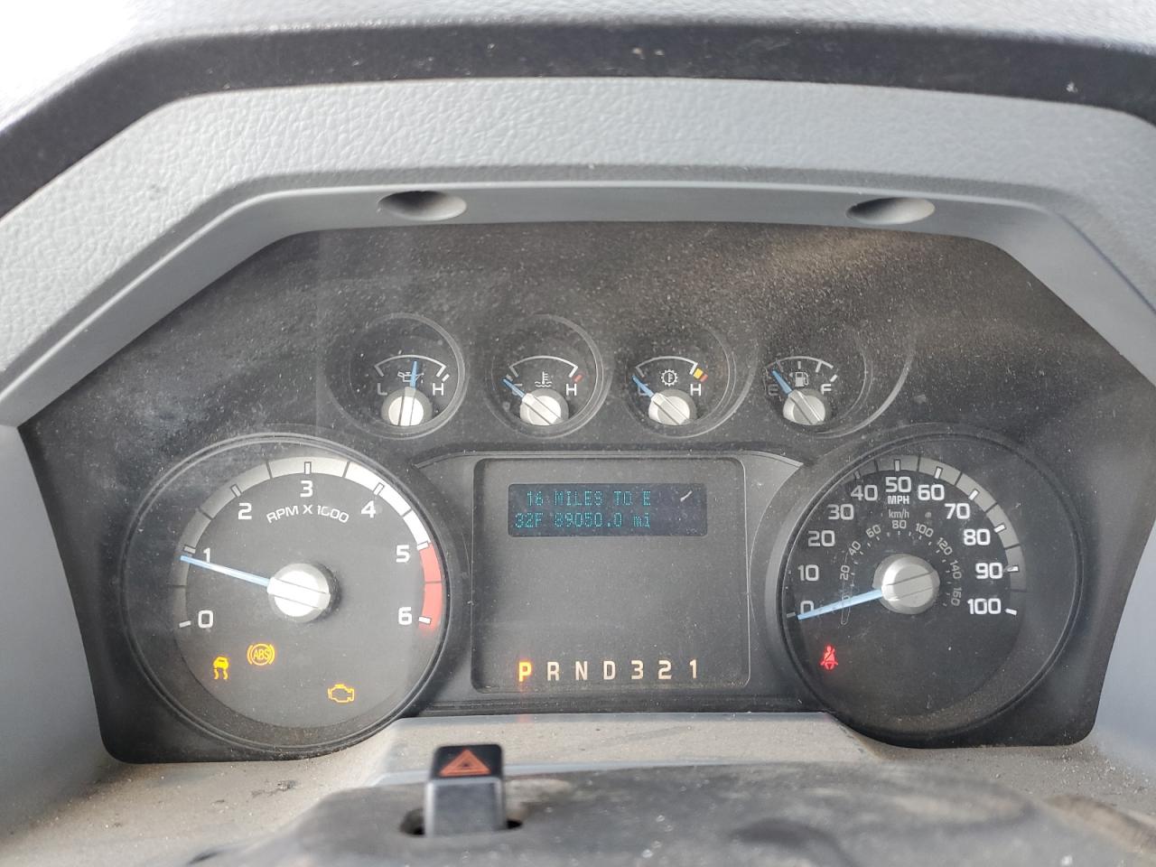 2014 Ford F450 - Image 9