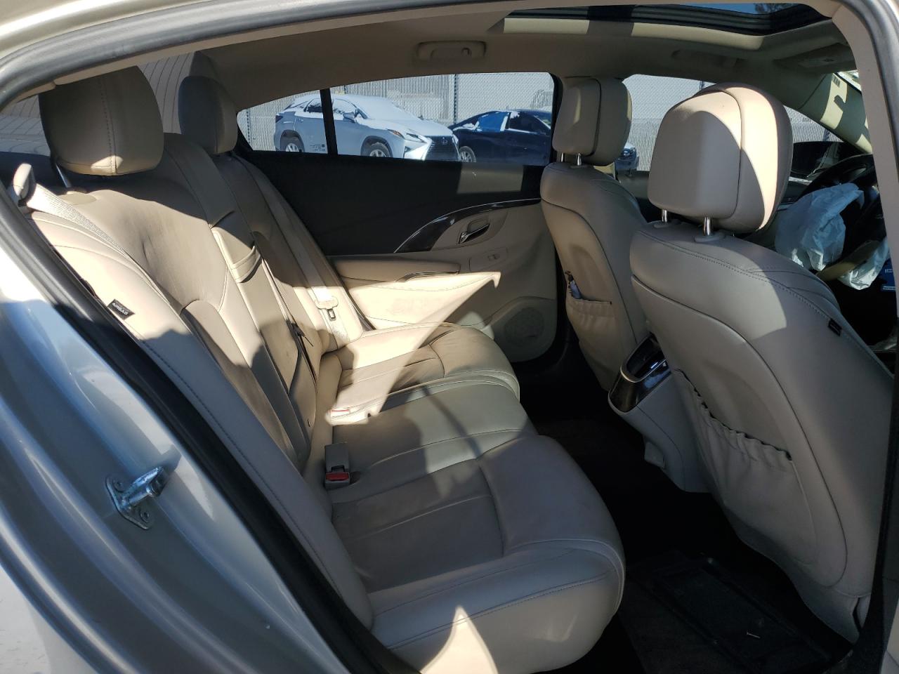 2014 Buick LaCrosse - Image 10