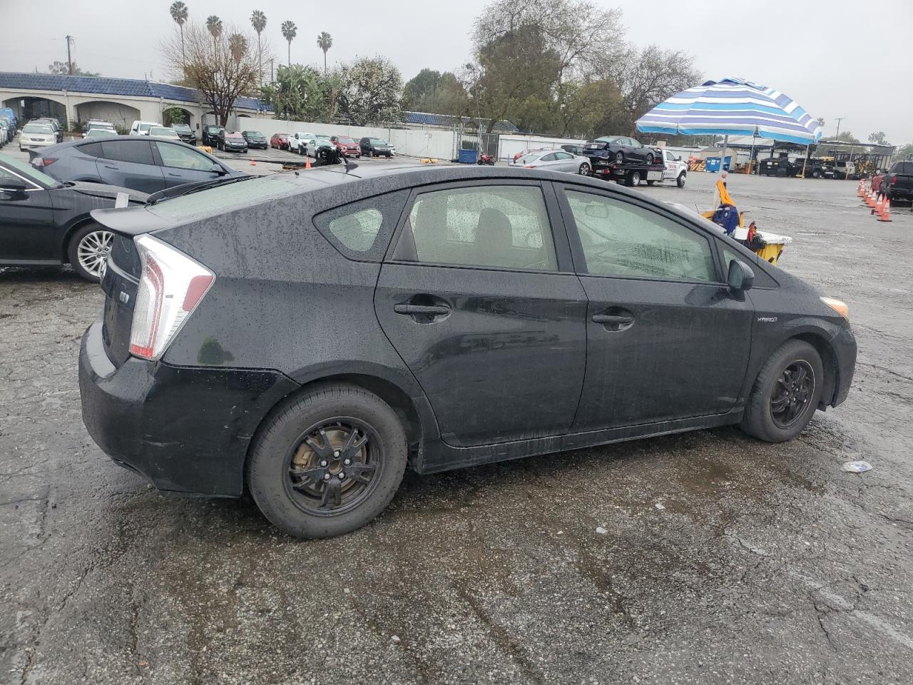 2014 Toyota Prius - Image 3