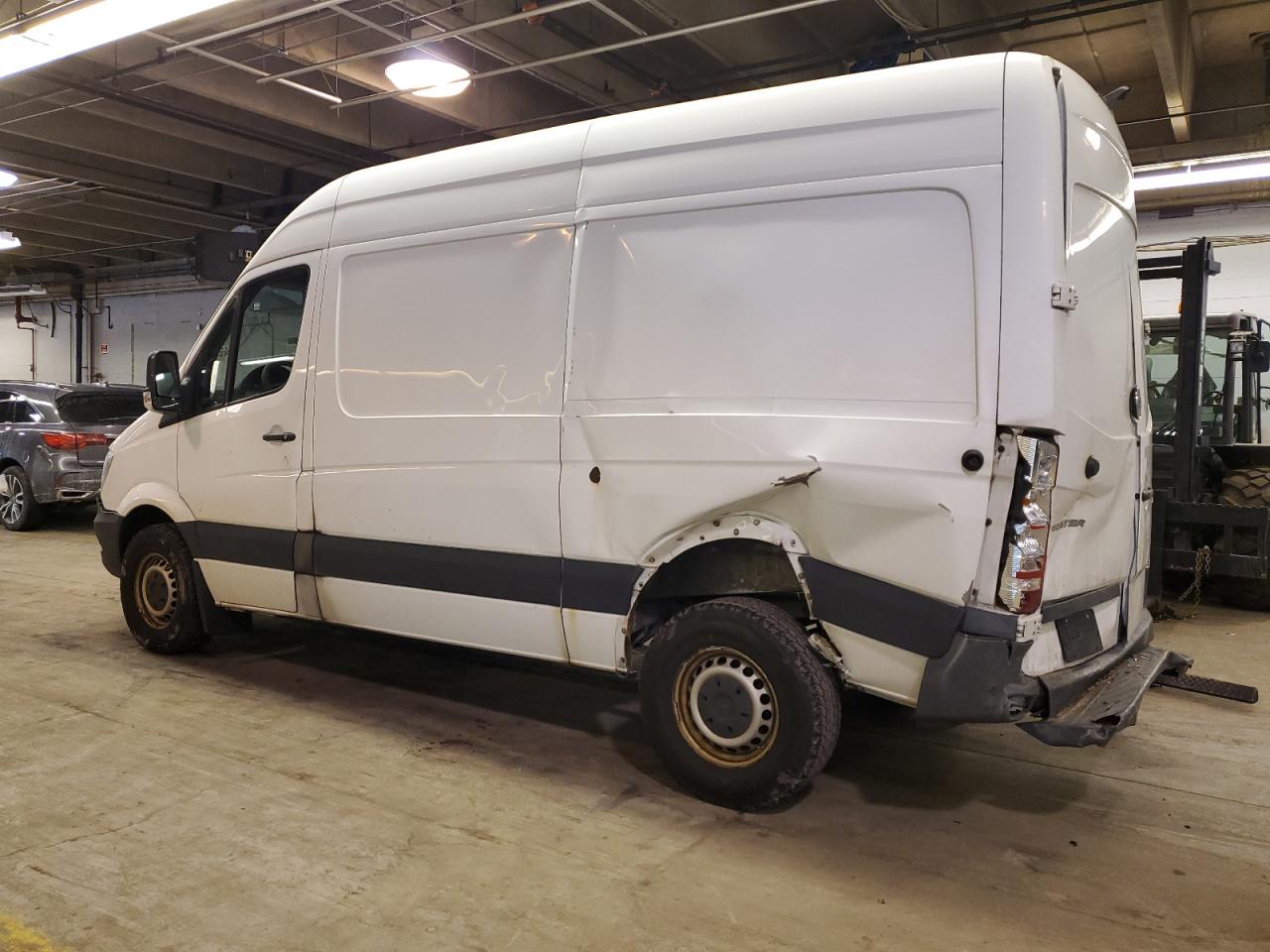 2017 Mercedes-Benz Sprinter - Image 2