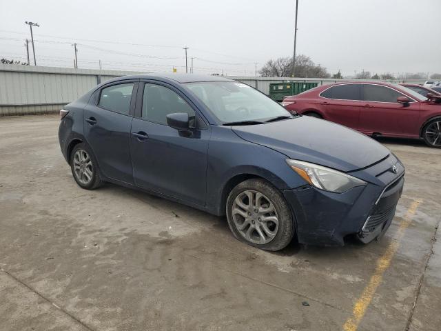  TOYOTA YARIS 2017 Blue