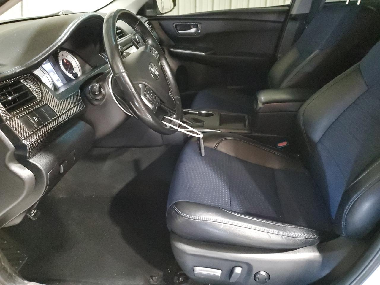 2016 Toyota Camry - Image 7