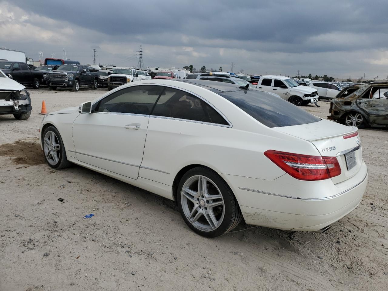 2013 Mercedes-Benz E-klasse - Image 2