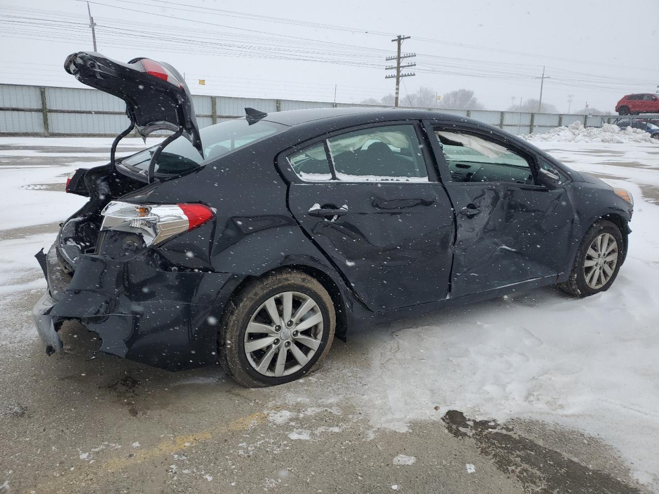 2016 Kia Forte - Image 3