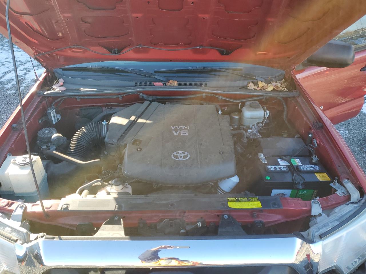 2012 Toyota Tacoma - Image 12